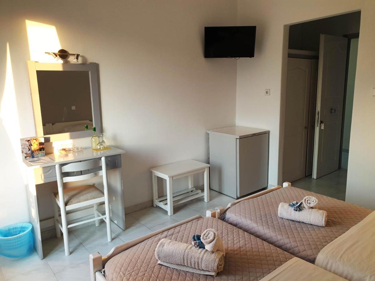 Syros Holidays Vari  Exterior photo