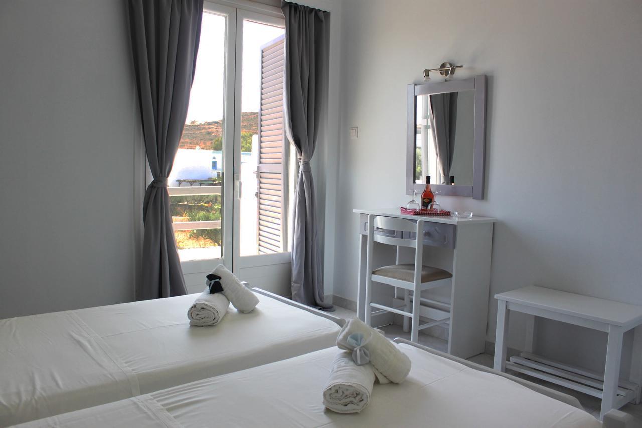 Syros Holidays Vari  Exterior photo